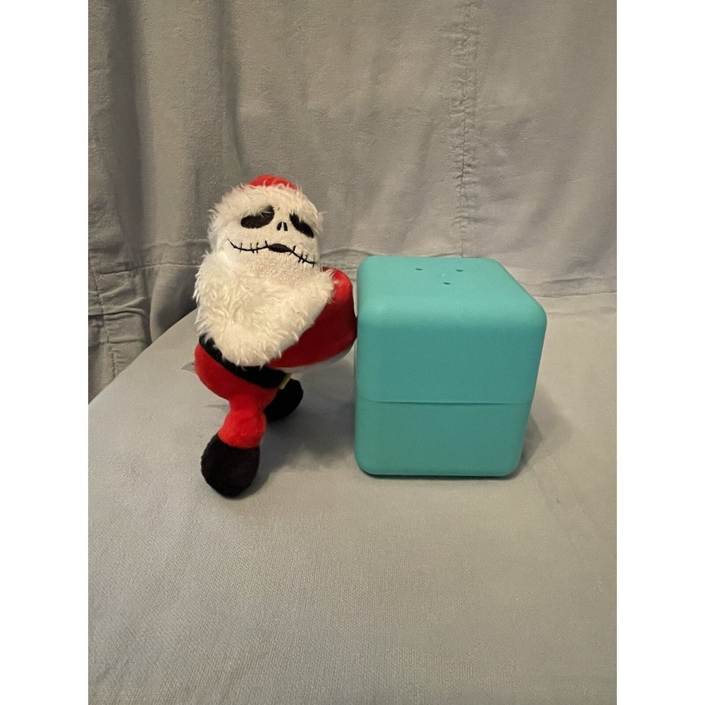 NEW Disney‎ The Nightmare Before Christmas Creepy Cuff - Series 1 - Santa Jack